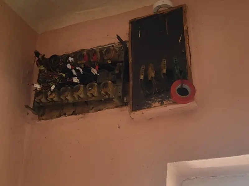 Dotrajala razvodna tabla – Servis TA peći Podgorica